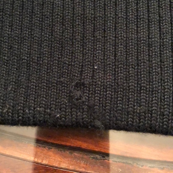 Add down vest - Picture 7 of 8